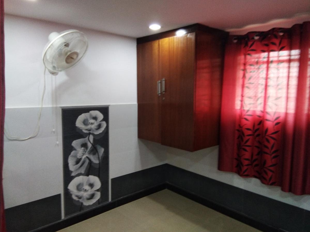 Hotel Sanman Lodge Shivamogga Exteriör bild