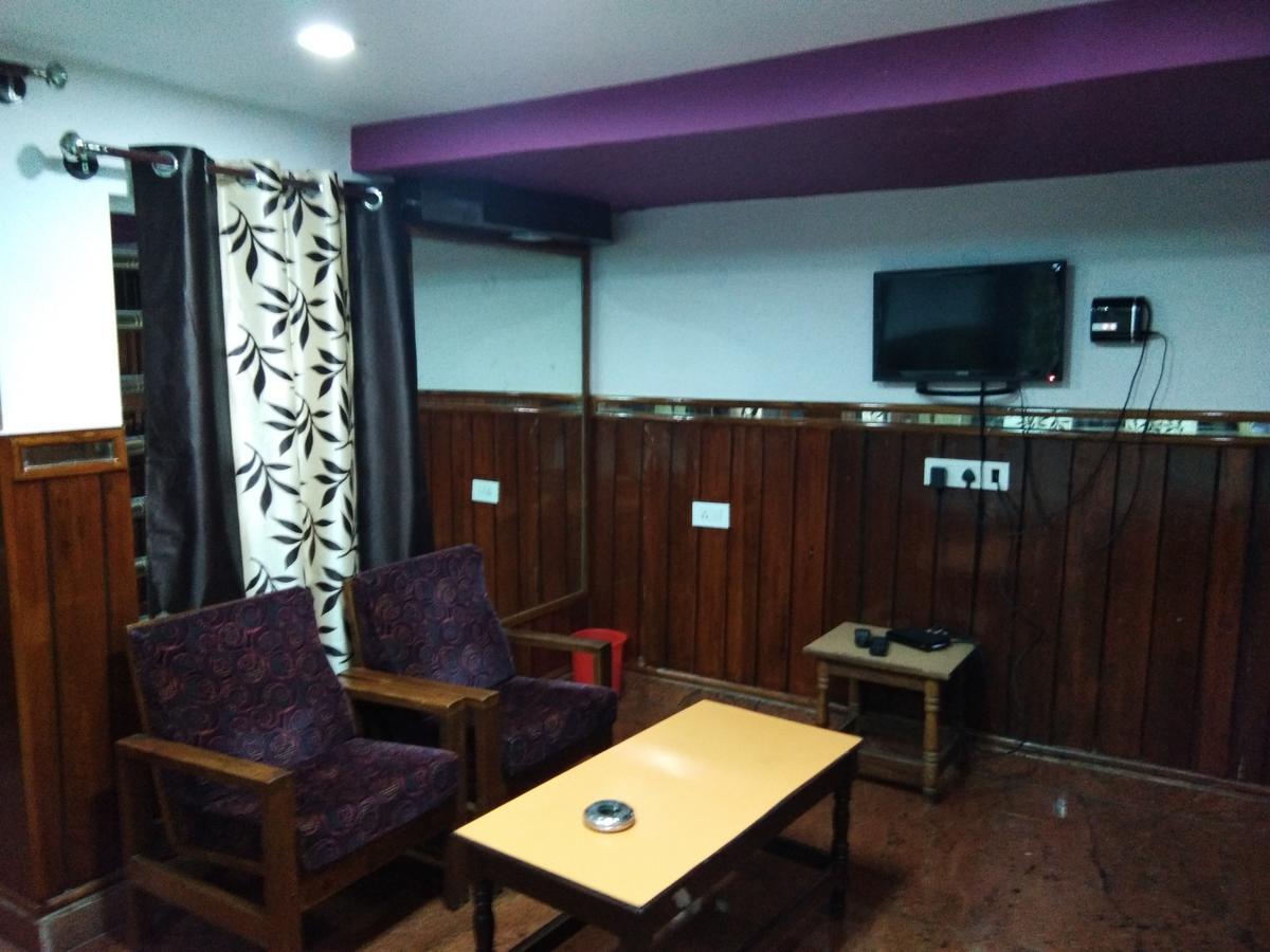 Hotel Sanman Lodge Shivamogga Exteriör bild