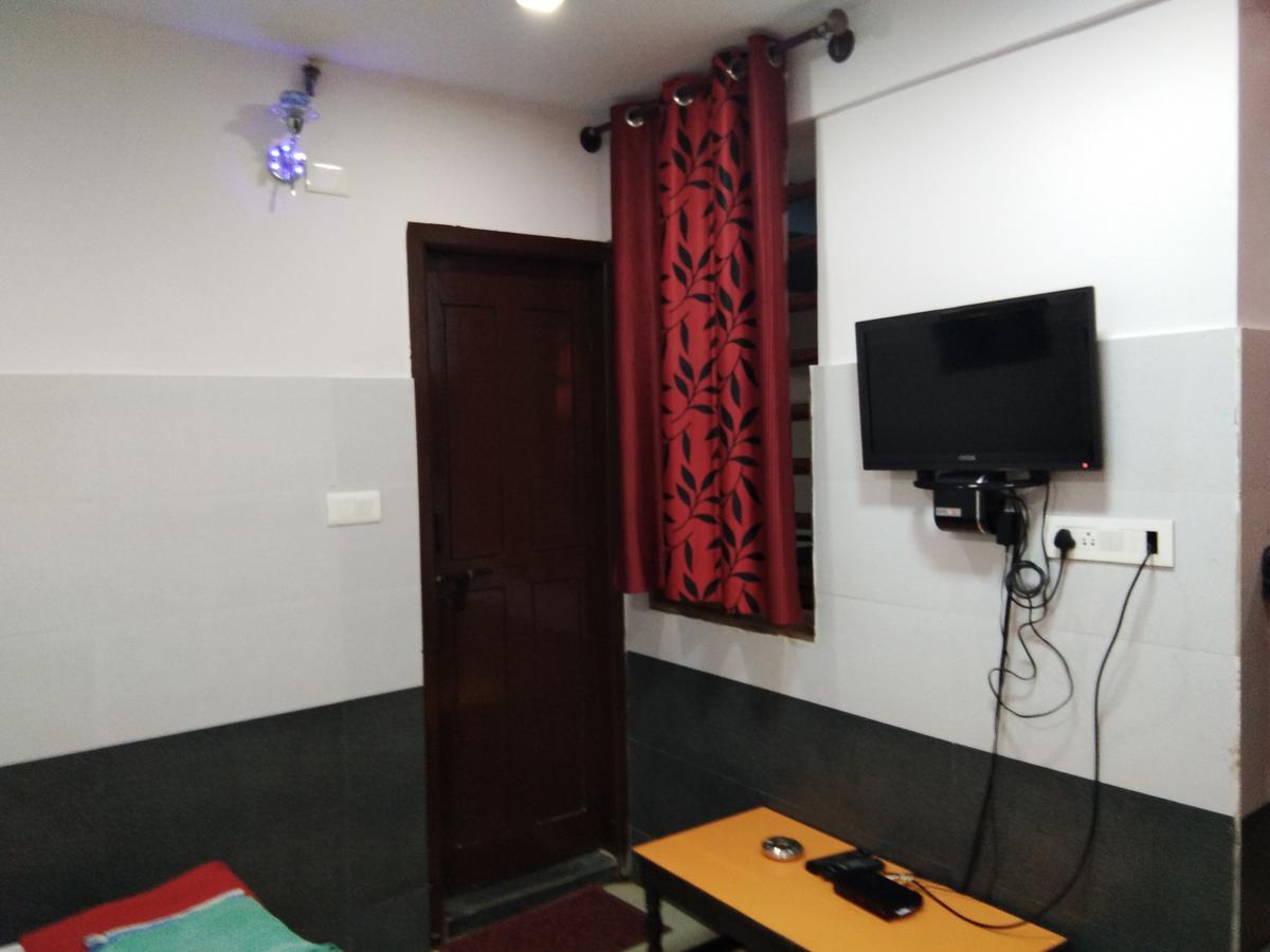 Hotel Sanman Lodge Shivamogga Exteriör bild